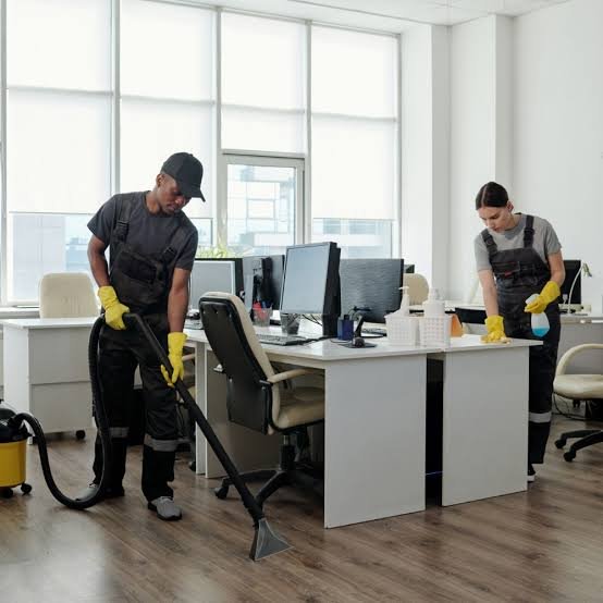Office cleaning service in Burbank, CA